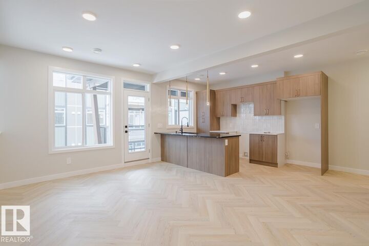 Property Photo:  16231 19 Avenue SW 11  AB T6W 5C6 
