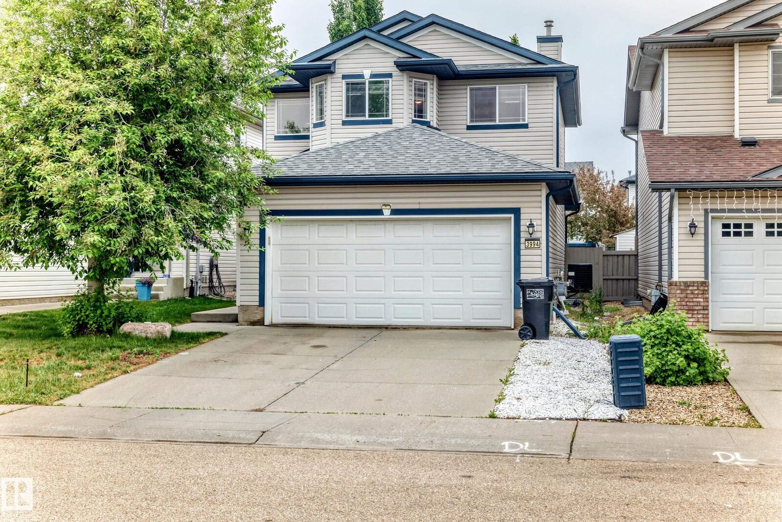 Property Photo:  3994 McMullen Green Green SW  AB T6W 1S8 