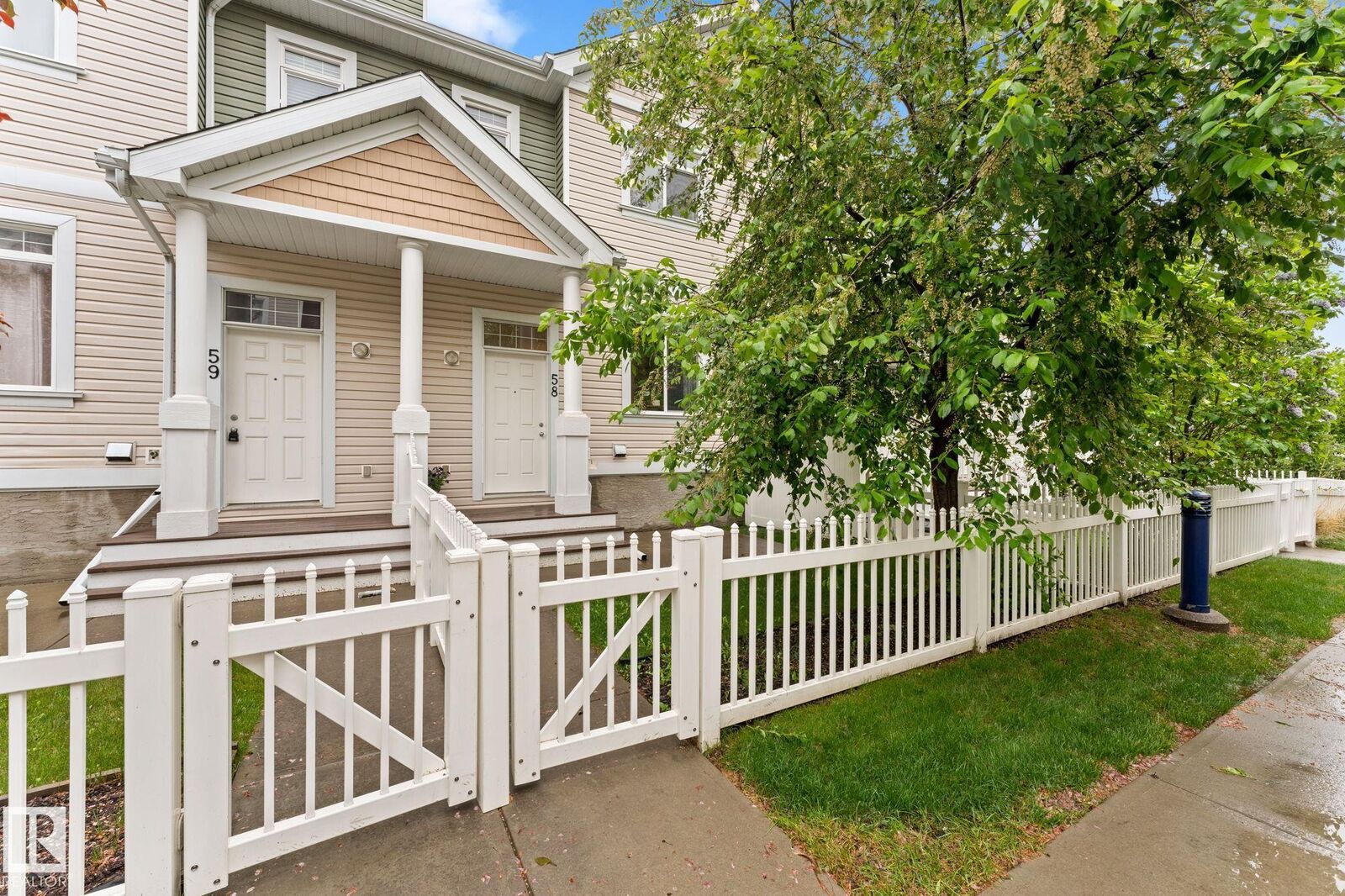 Property Photo:  1804 70 Street SW 58  AB T6X 0H4 