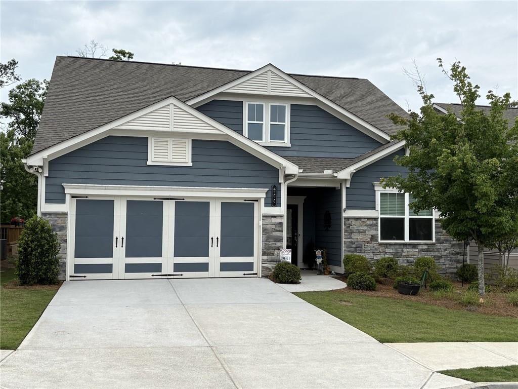 Property Photo: 266 Hickory Bluffs Parkway GA 30114