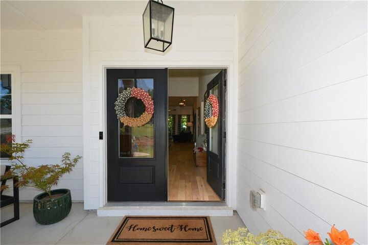 Property Photo: 65 Starr Place GA 30263