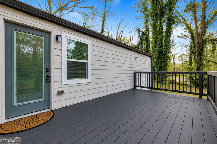 Property Photo:  2841 Waters Road SW  GA 30354 