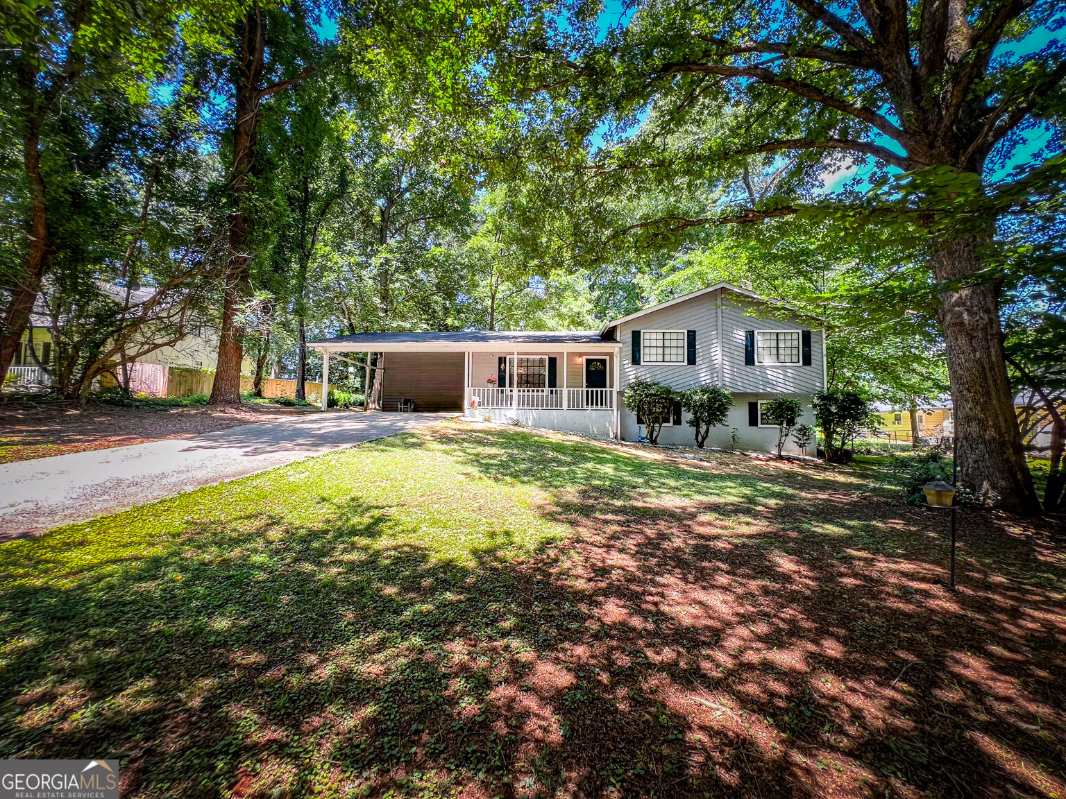 Property Photo:  9055 Kelly Court  GA 30236 