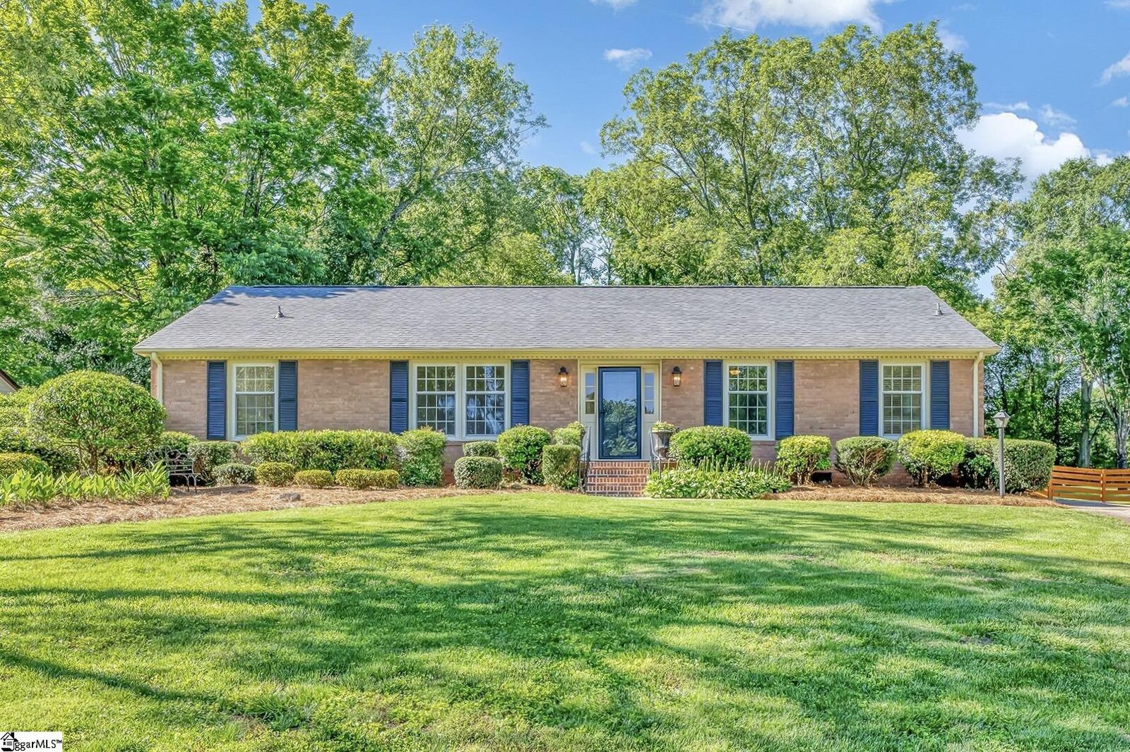Property Photo:  4954 Vineyard Lane  SC 29615 