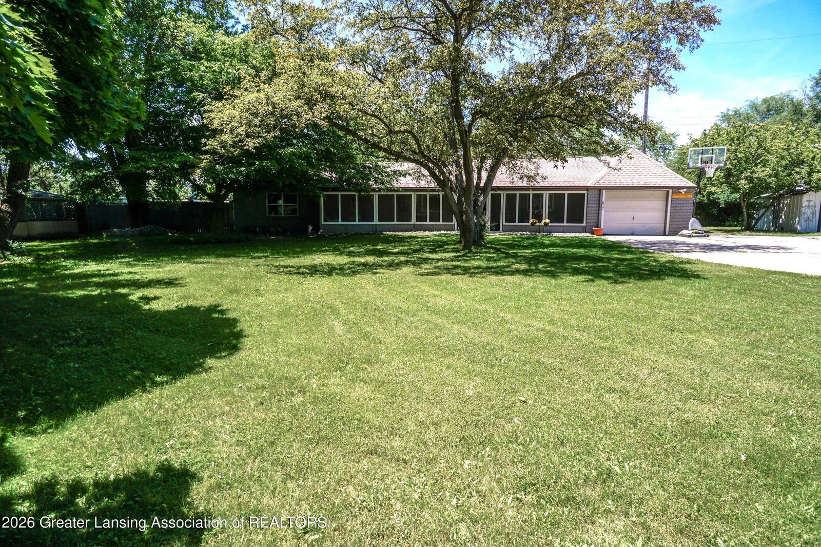 Property Photo: 617 Winifred Avenue MI 48917