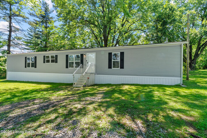 Property Photo: 6361 Shepherdsville Rd KY 42701