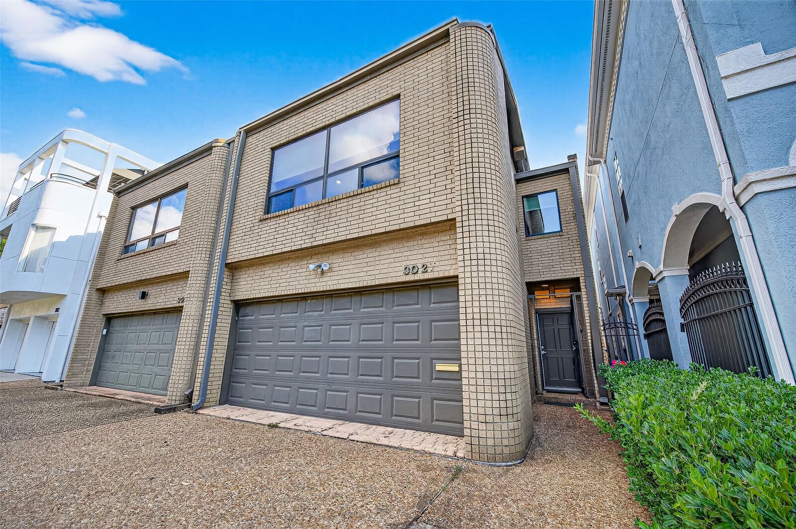 Property Photo:  3027 Bissonnet Street  TX 77005 
