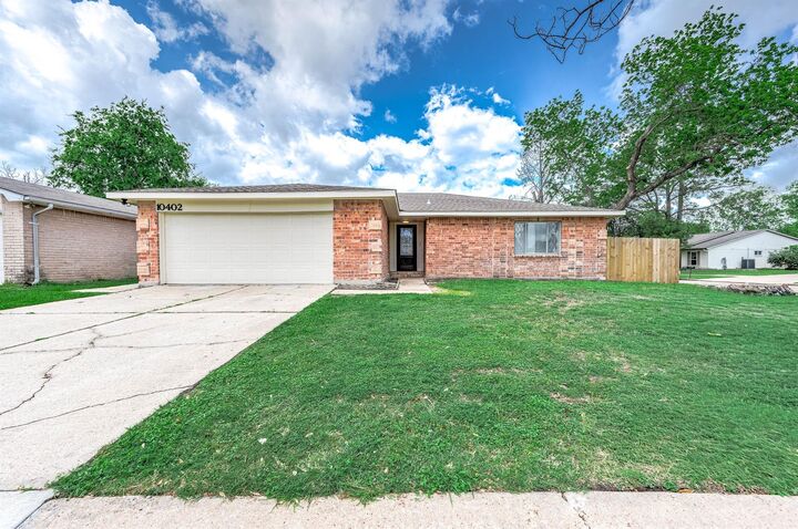 Property Photo:  10402 Rancho Bernardo Lane  TX 77498 