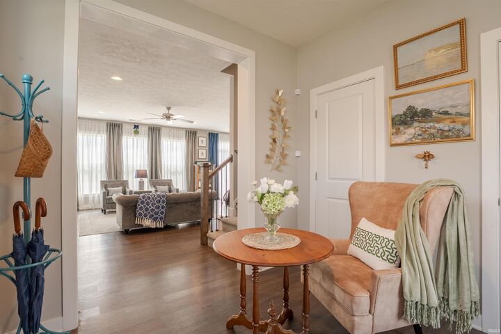 Property Photo: 1150 Helen Court IN 47601