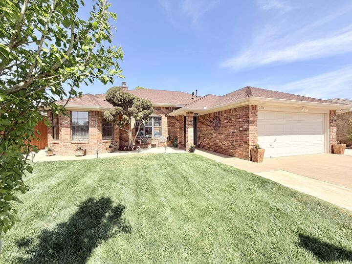 Property Photo: 2214 95th Street TX 79423