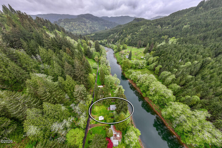 Property Photo: 1844 Little Switzerland Road OR 97390