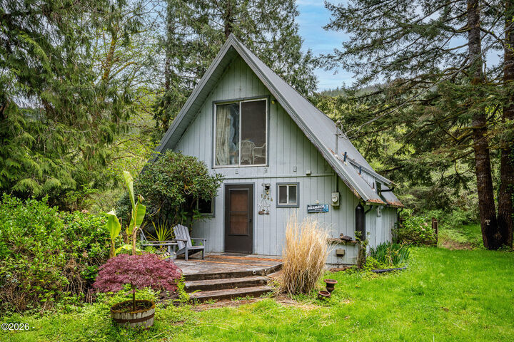 Property Photo:  1844 Little Switzerland Road  OR 97390 