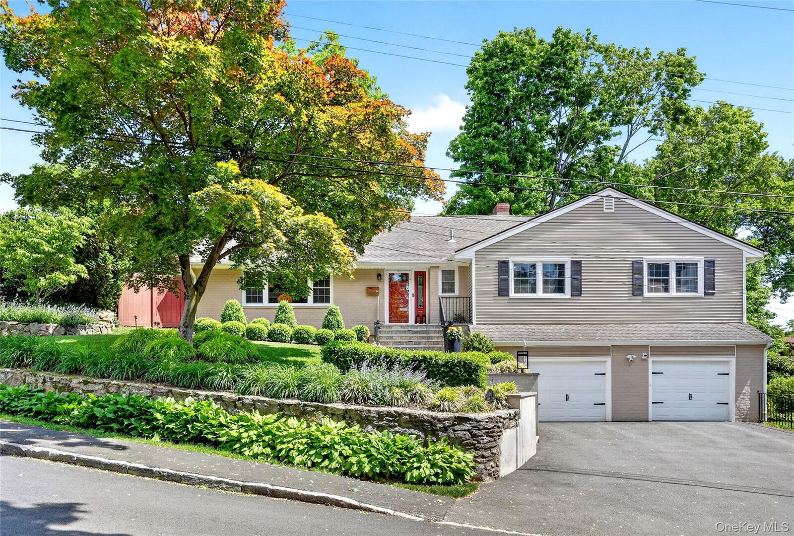 Property Photo: 14 Caterson Terrace NY 10530