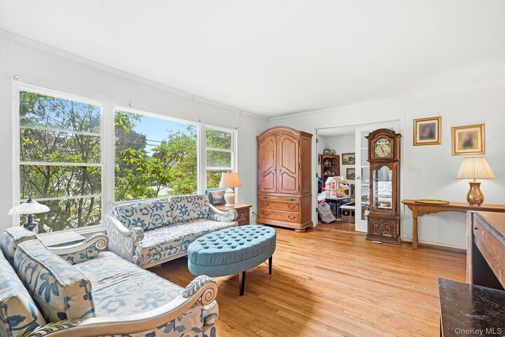 Property Photo:  100 Pembrook Drive  NY 10710 