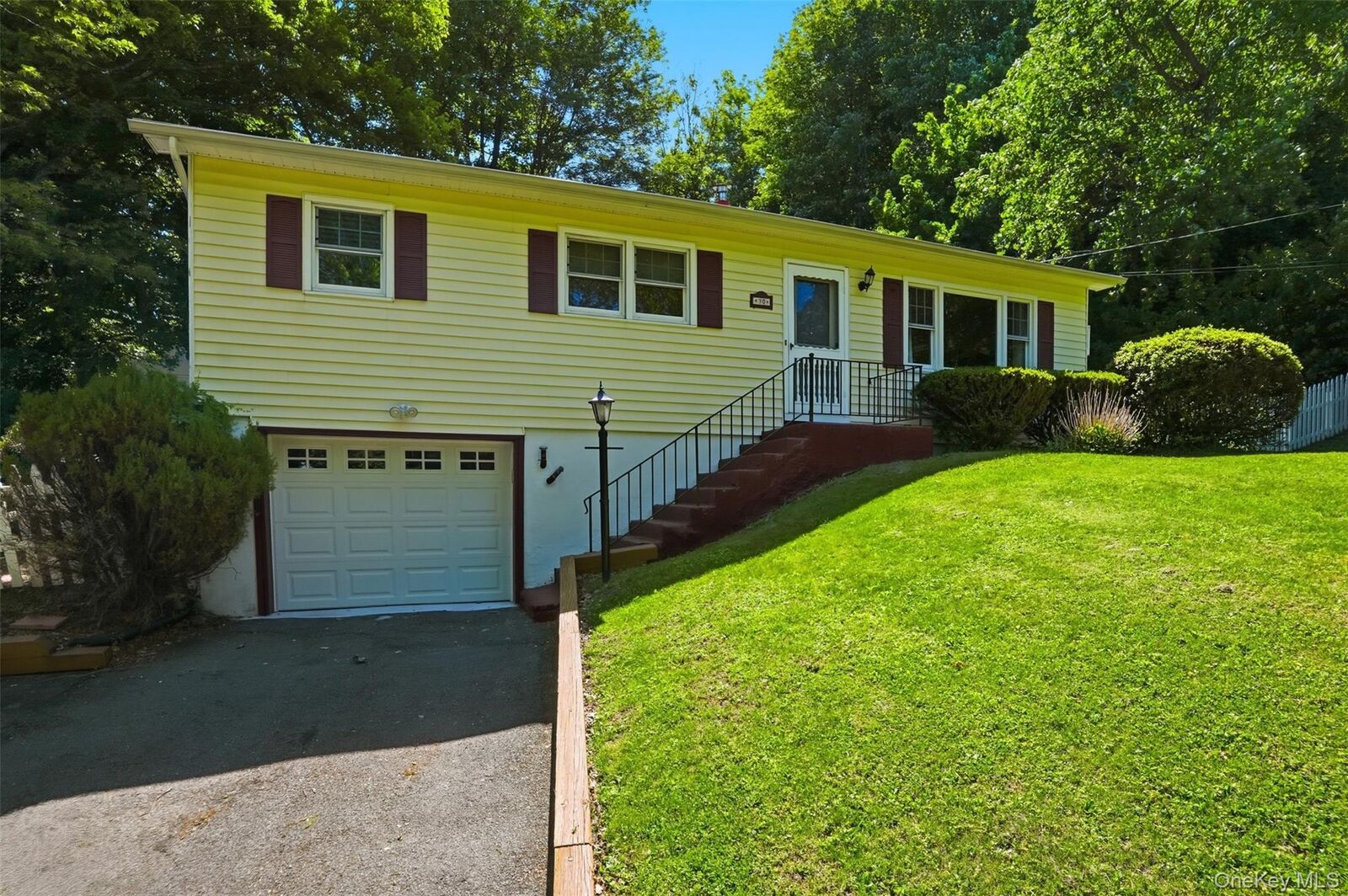 Property Photo:  30 Olympus Road  NY 10930 