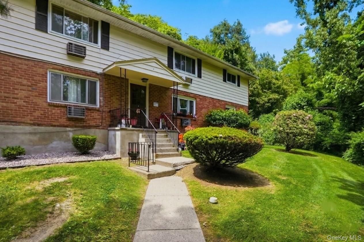 Property Photo:  1903 Parr Lake Drive 19C  NY 12550 