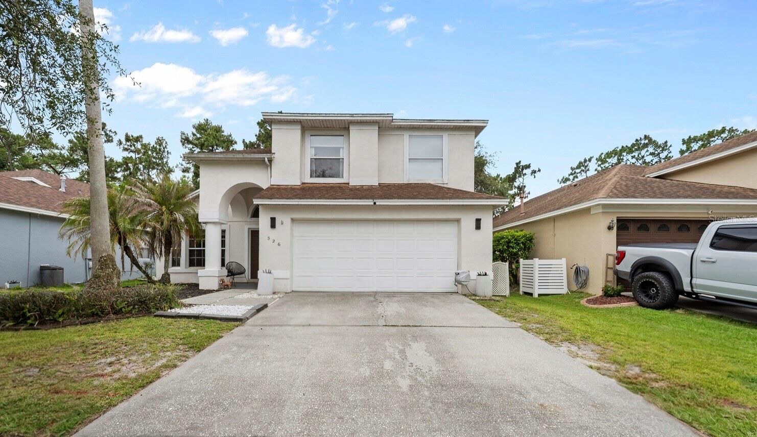 Property Photo:  526 Fitzwilliam Way  FL 32828 