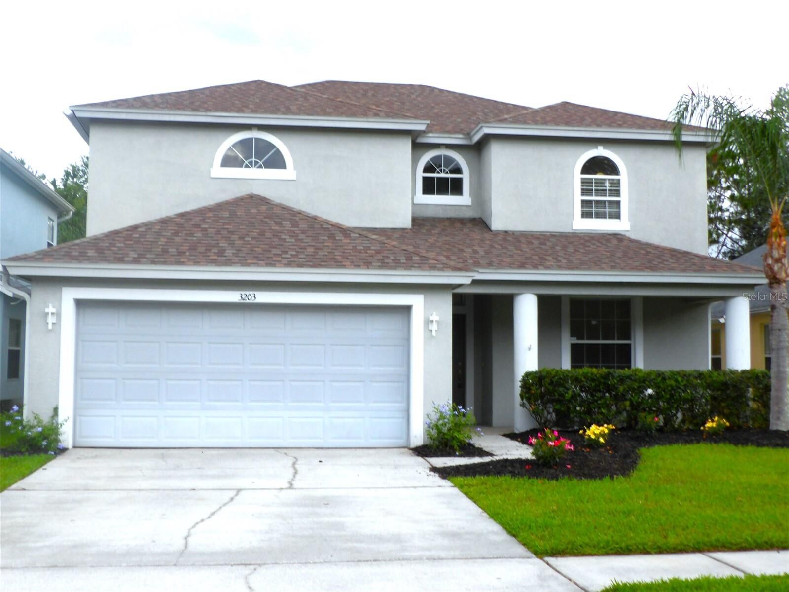 Property Photo:  3203 Sunwatch Drive  FL 33544 