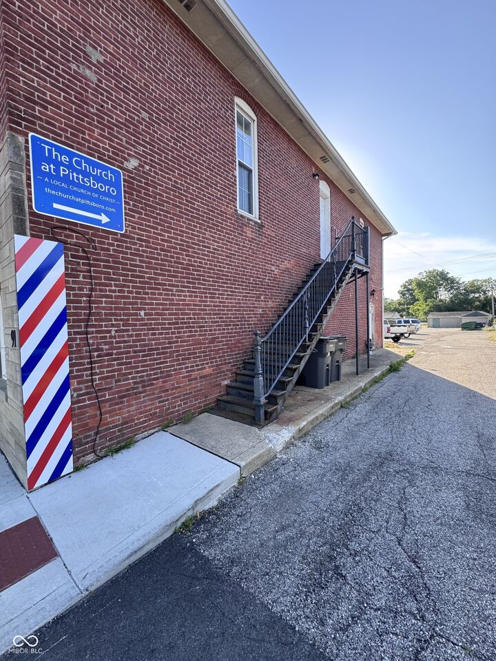 Property Photo:  91 N Maple Street  IN 46167 