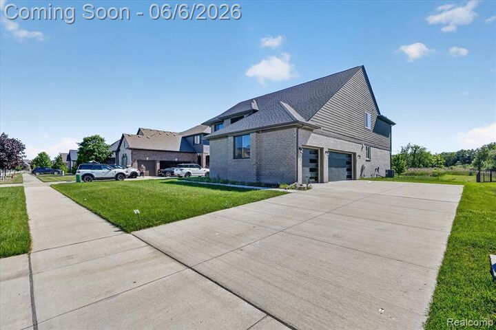 Property Photo: 54598 Deadwood Lane MI 48316 2313