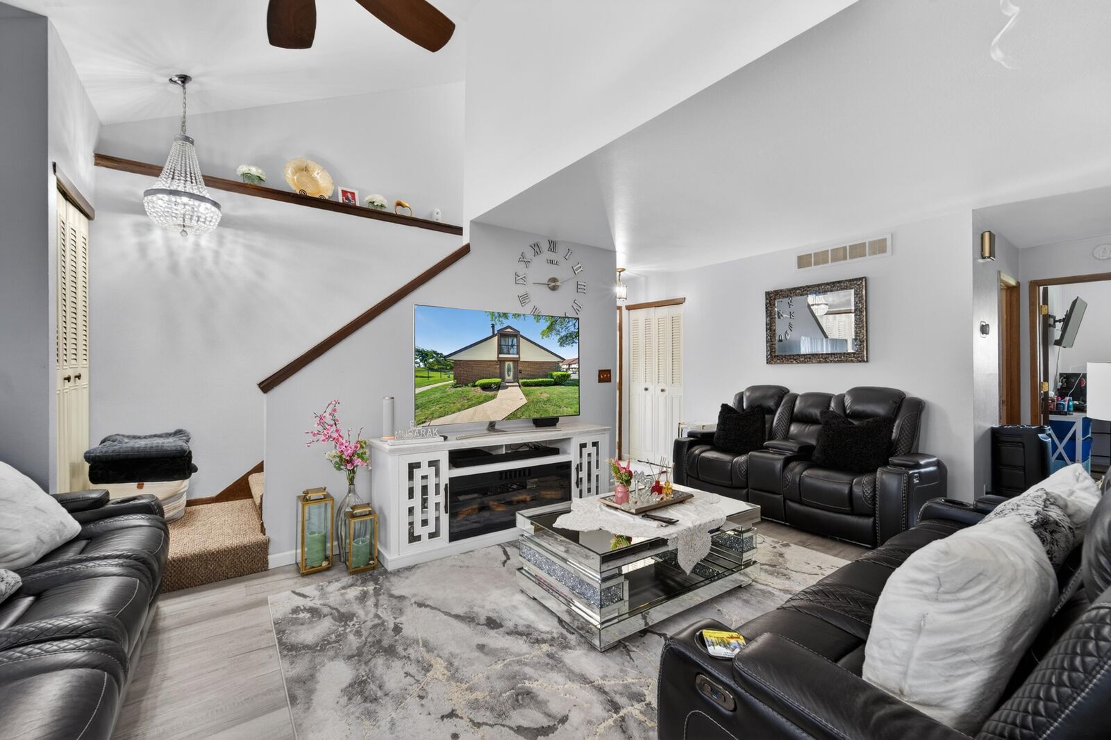 Property Photo:  6316 S 20th St  WI 53221 