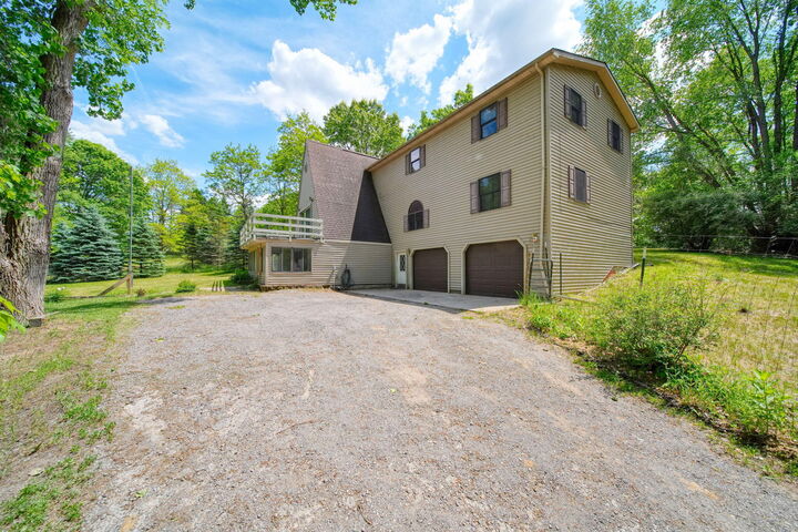 Property Photo:  7925 Seymour Road  MI 49240 