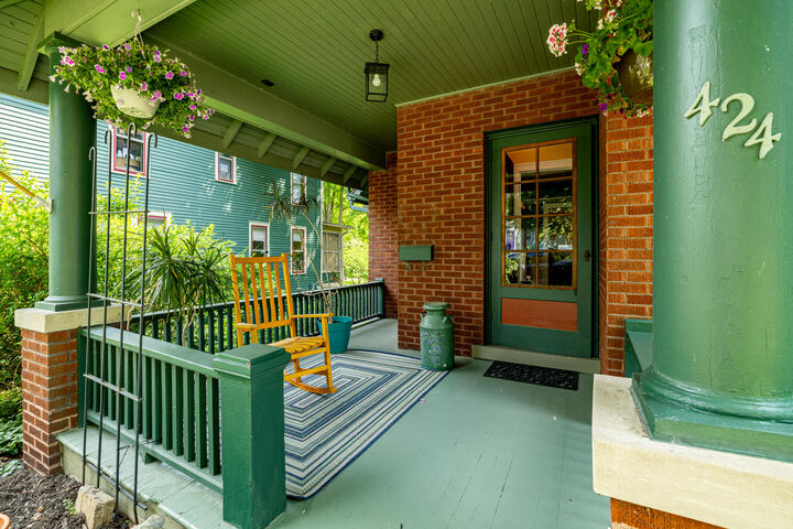 Property Photo:  424 N Huron Street  MI 48197 