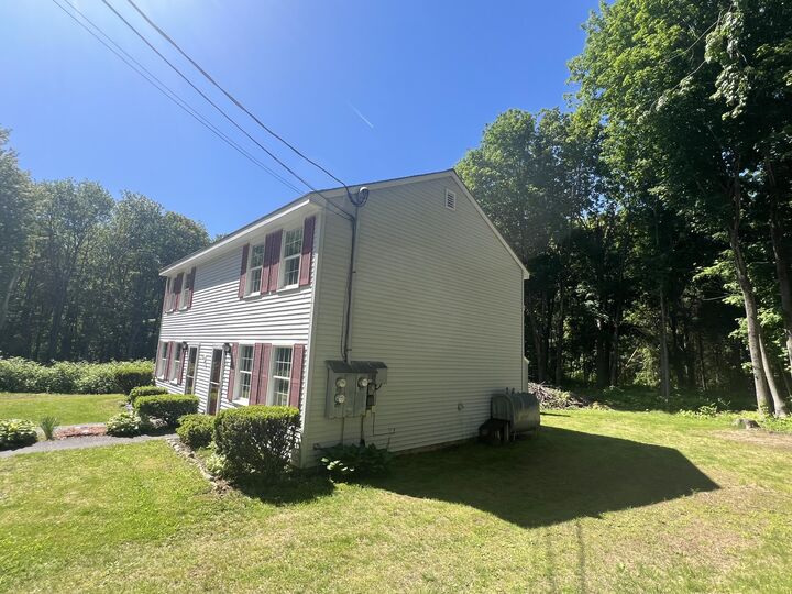 Property Photo:  19 Melvin Street  ME 04210 