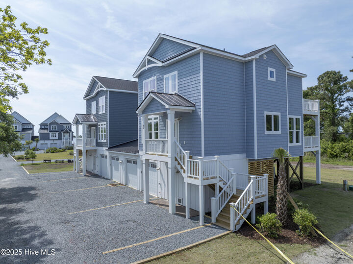 Property Photo:  64 Pier View Court  NC 28443 