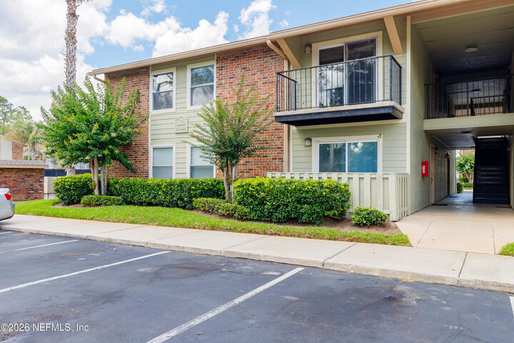 Property Photo:  3737 Loretto Road 905  FL 32223 