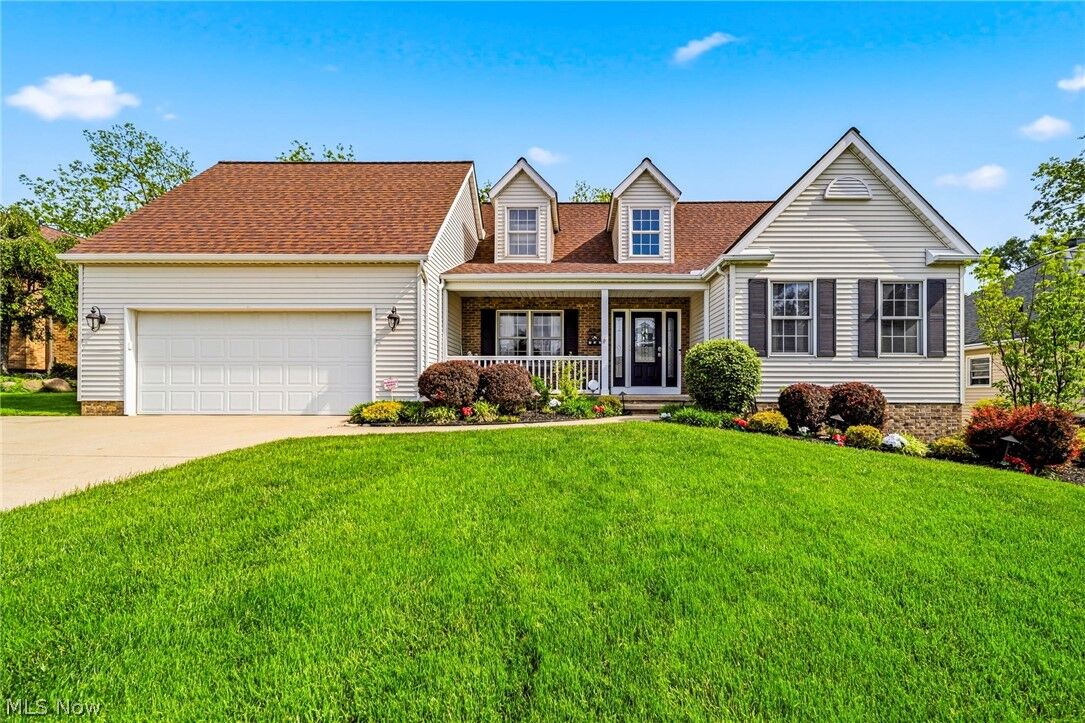 Property Photo:  30190 Bonnie View Drive  OH 44092 