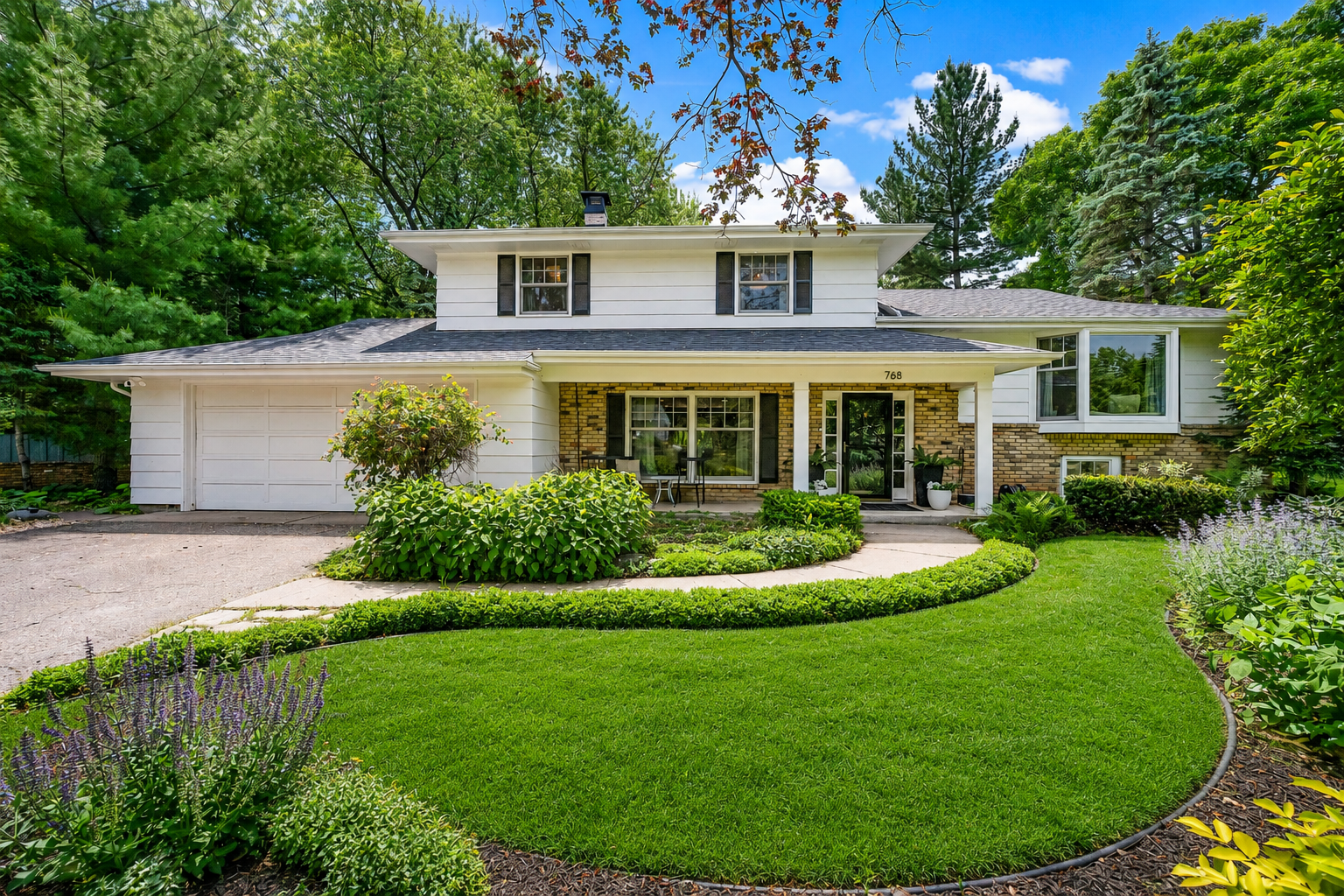 Property Photo:  768 Lower Colonial Drive  MN 55118 