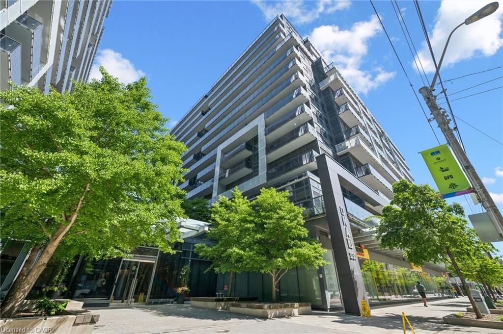 Property Photo:  1030 King Street W 418  ON M6K 3N3 