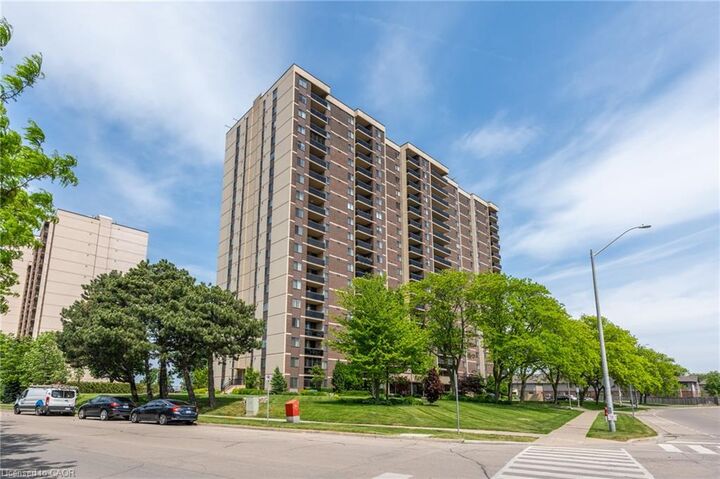 Property Photo: 301 Frances Avenue 1207 ON L8E 3W6