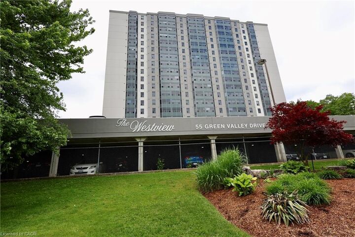 55 Green Valley Drive 404 — photo 1