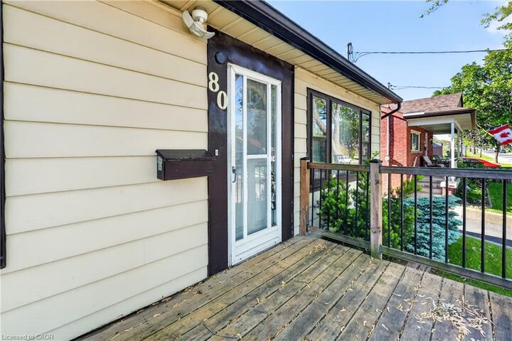 Property Photo:  80 Walter Avenue N  ON L8H 5P7 