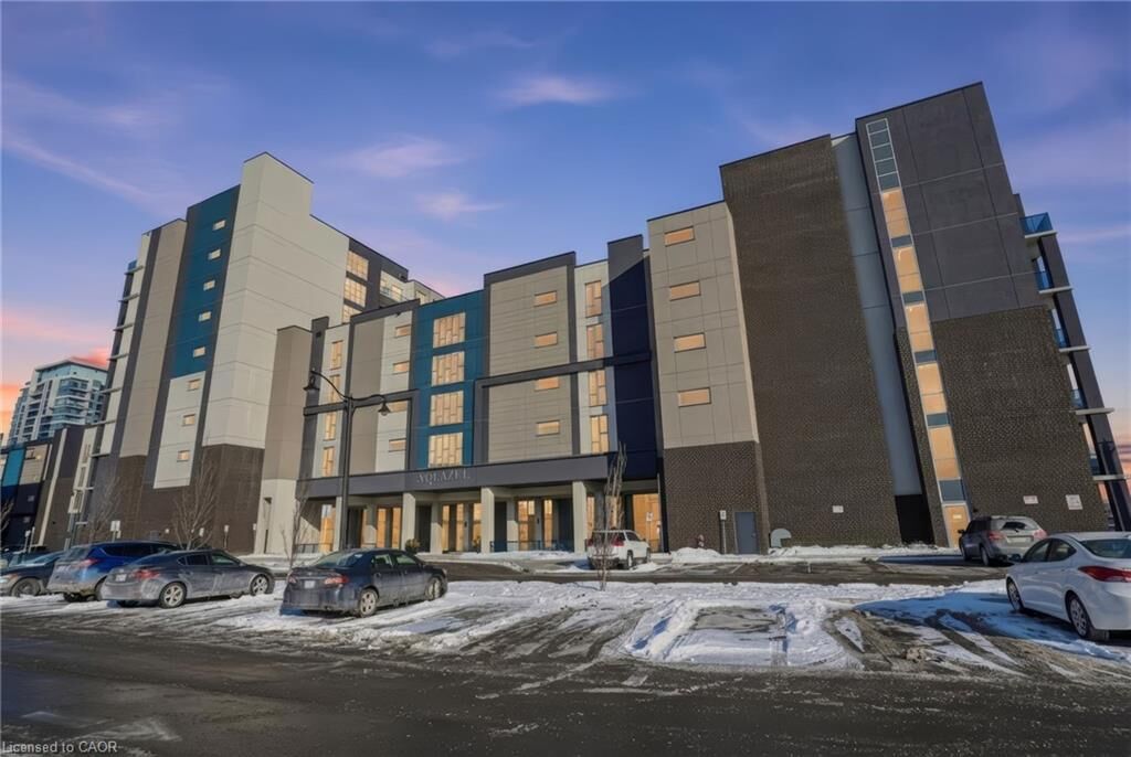Property Photo:  16 Concord Place 346  ON L3M 0J1 