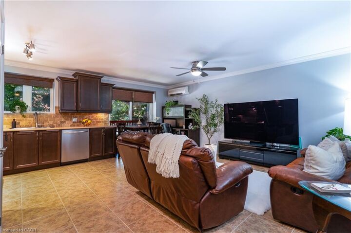 Property Photo:  1212 Fennell Avenue E 304  ON L8T 1T2 