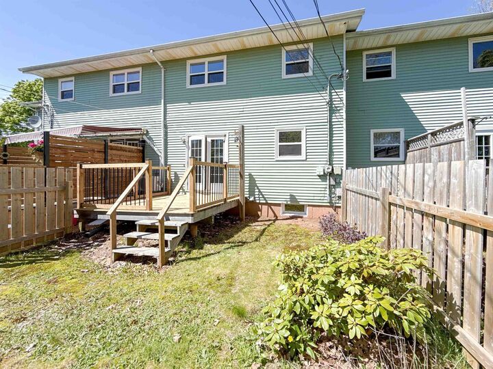 Property Photo:  12 Dawson Court  PE C1A 8T1 