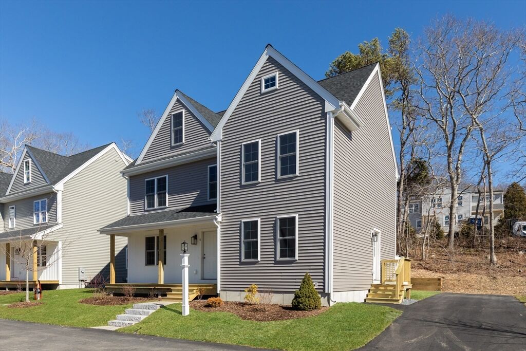 Property Photo:  1234 State Rd 5  MA 02360 