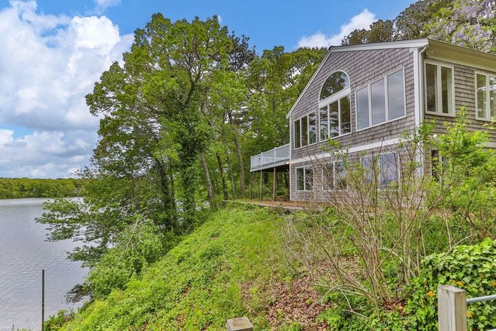 Property Photo:  34 Featherbed Ln  MA 02631 