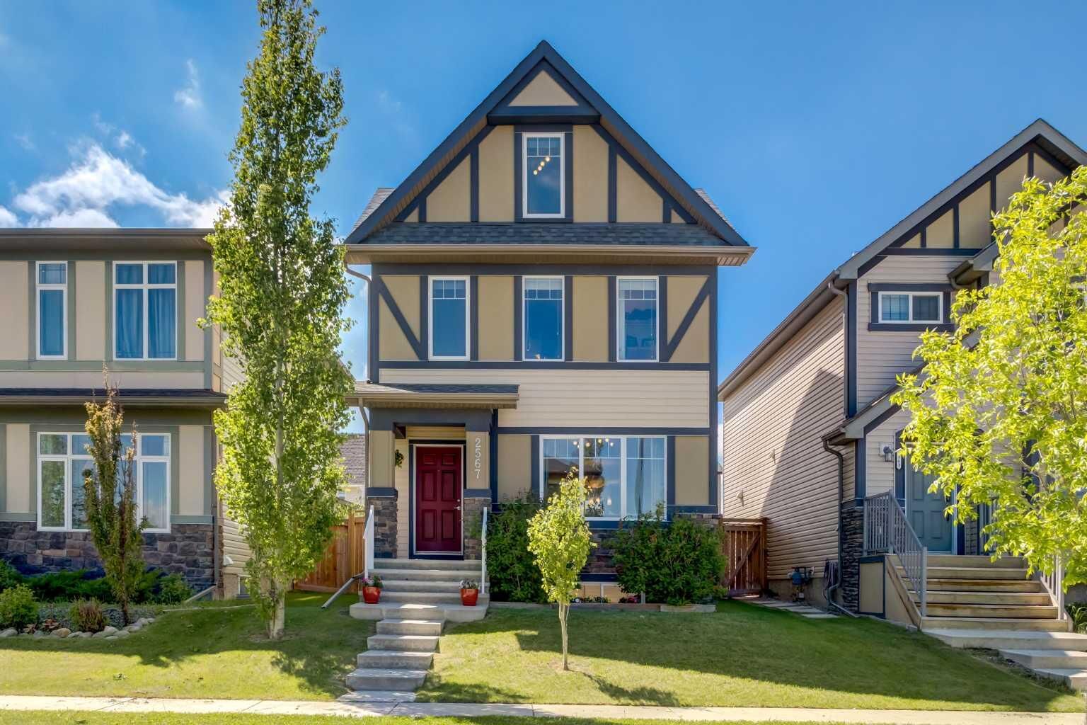 Property Photo:  2567 Reunion Square NW  AB T4B 0M4 