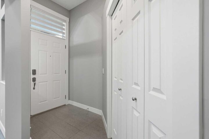 Property Photo:  209 Oakmere Close  AB T1X 1L1 