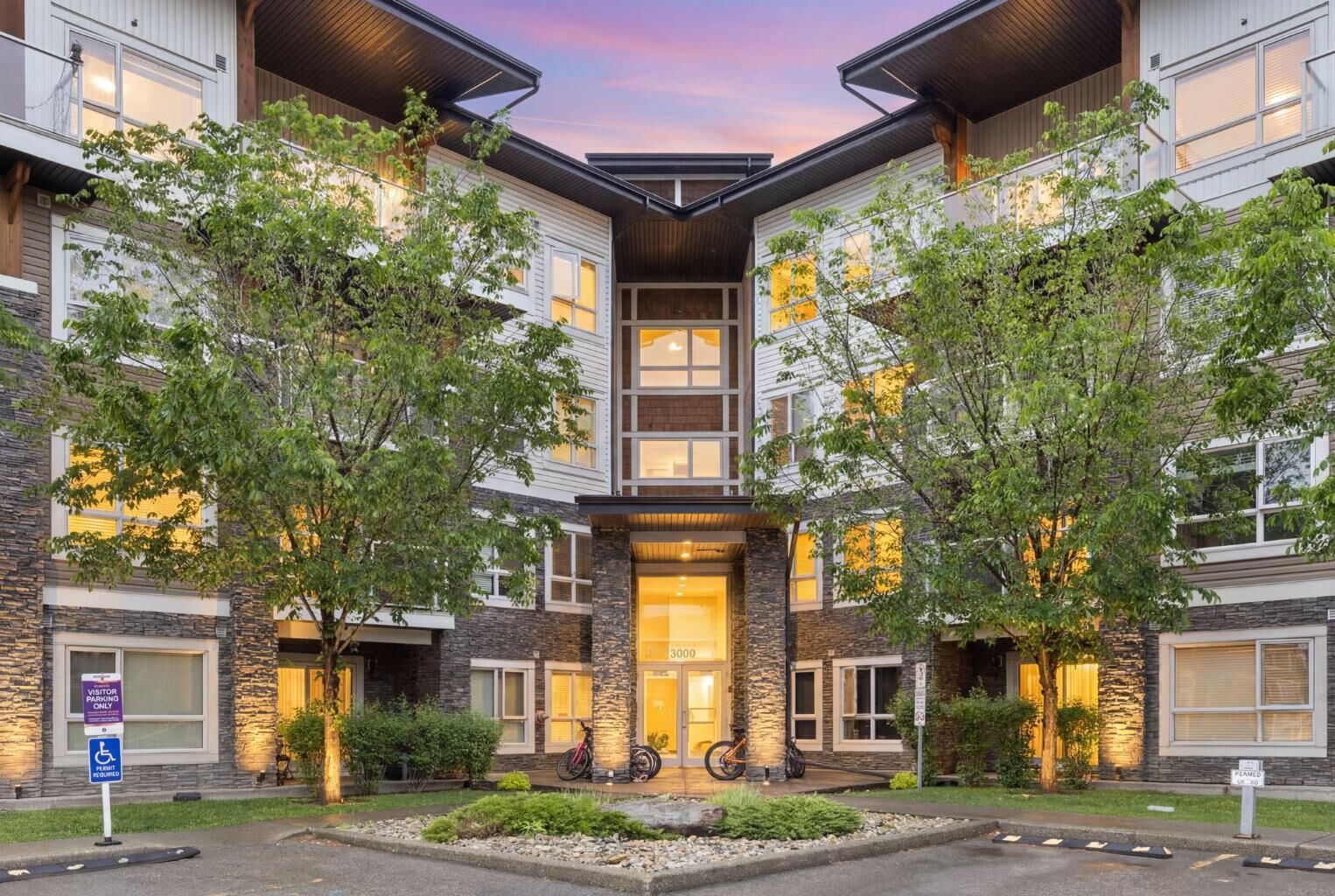 Property Photo:  240 Skyview Ranch Road NE 3206  AB T3N 0P4 