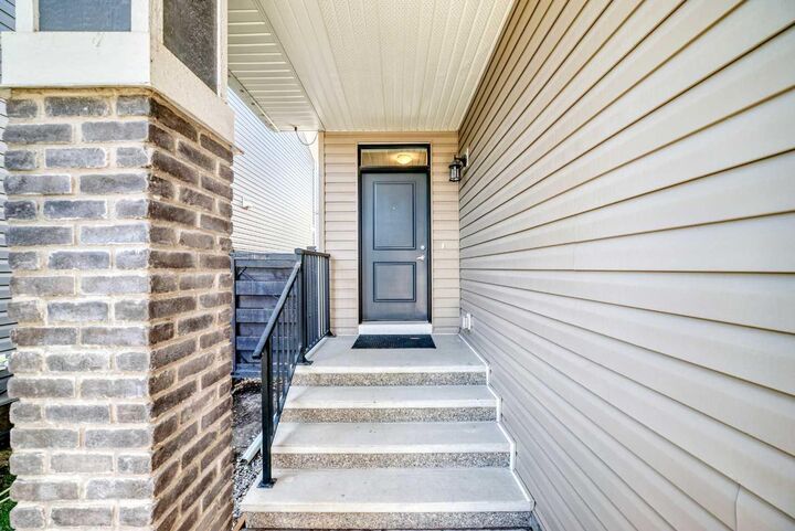 Property Photo:  984 Seton Circle SE  AB T3M 2V2 