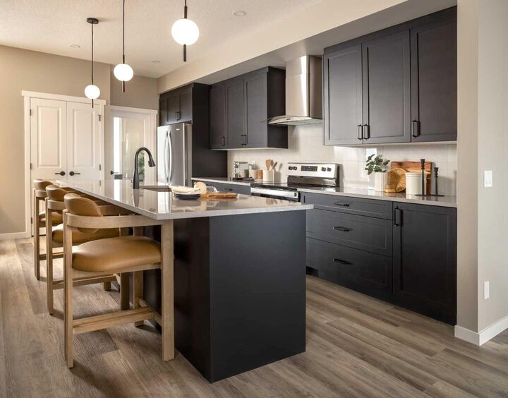 Property Photo: 817 Marine Drive SE AB T3M 4E3
