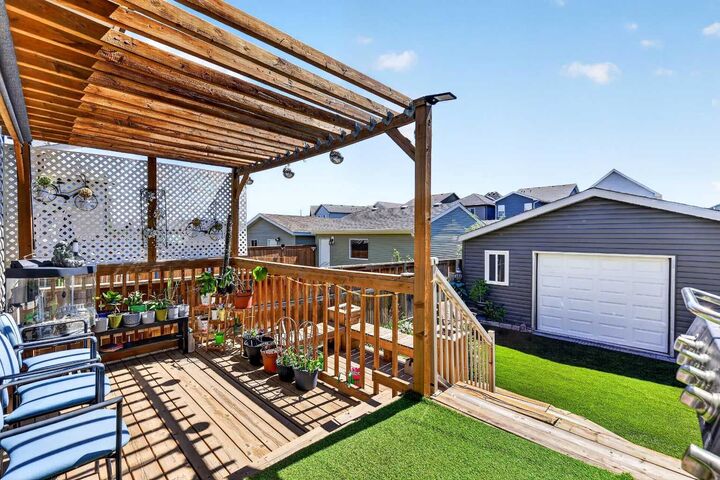Property Photo:  190 Cranford Common SE  AB T3M 1V4 