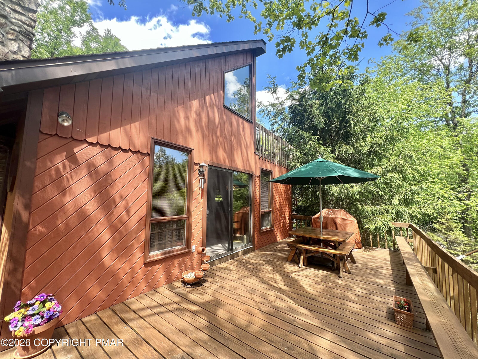 Property Photo:  15 Chalet Court  PA 18624 