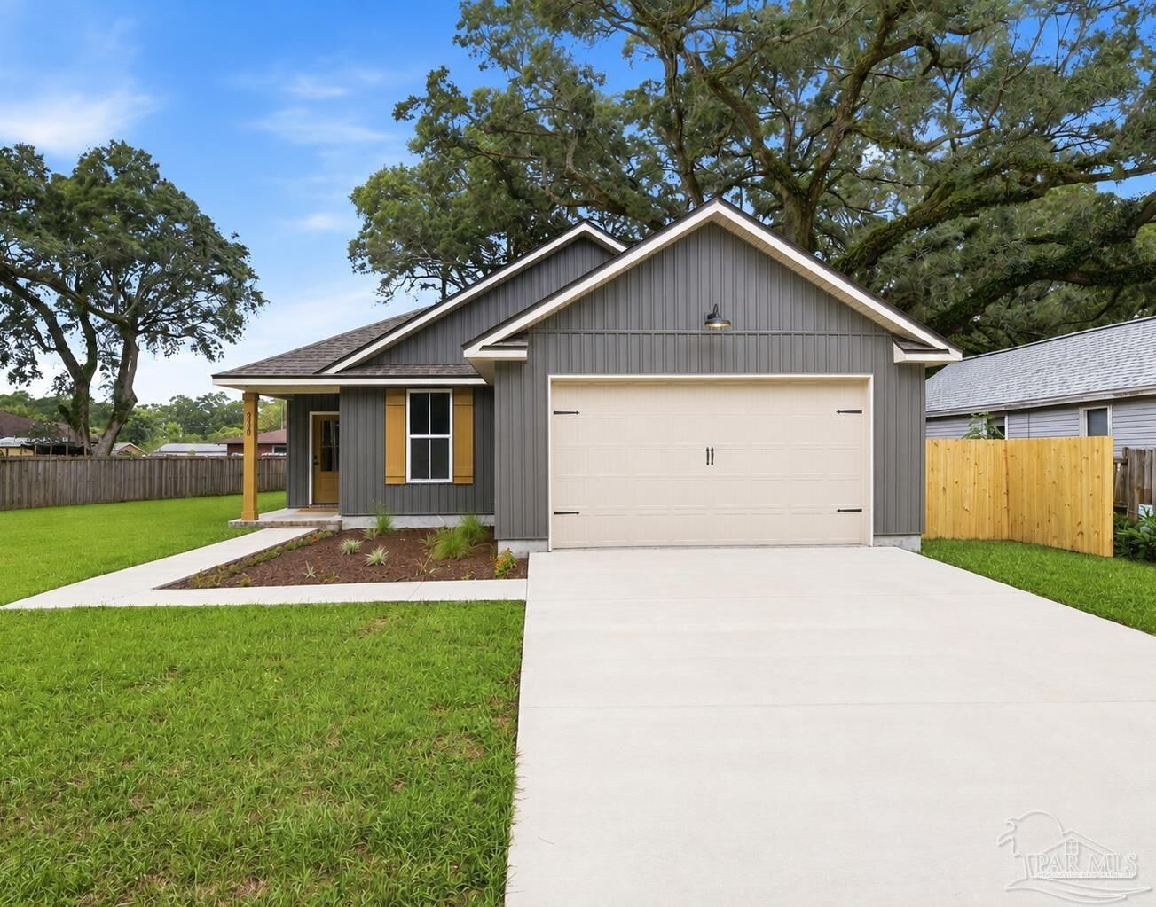 Property Photo:  228 Cherokee Trl  FL 32506 