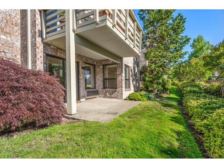 Property Photo:  16316 SW 130th Ter #67  OR 97224 